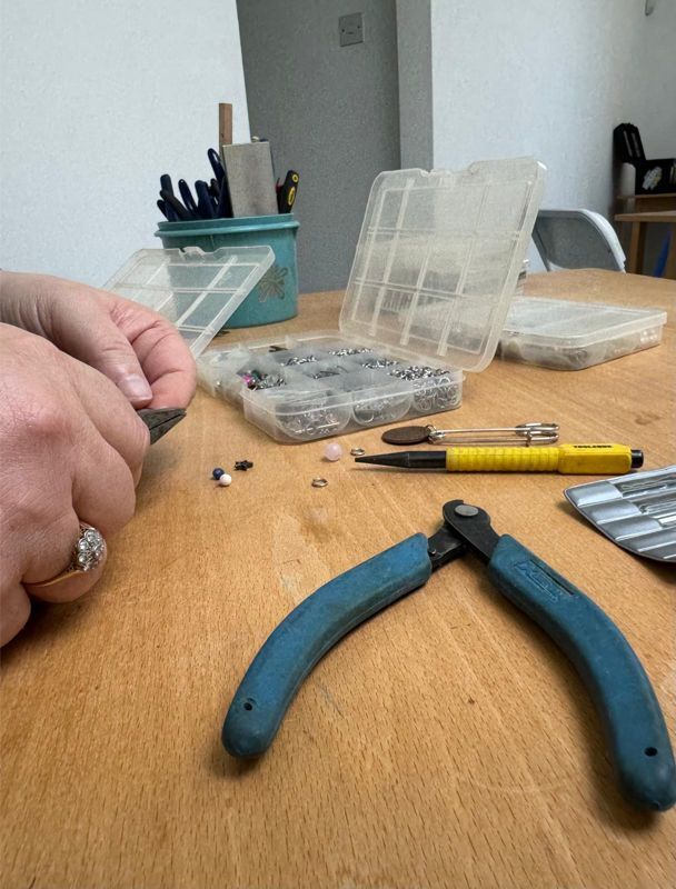 Repairing a bracelet