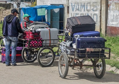 Luggage transfer, Peru style