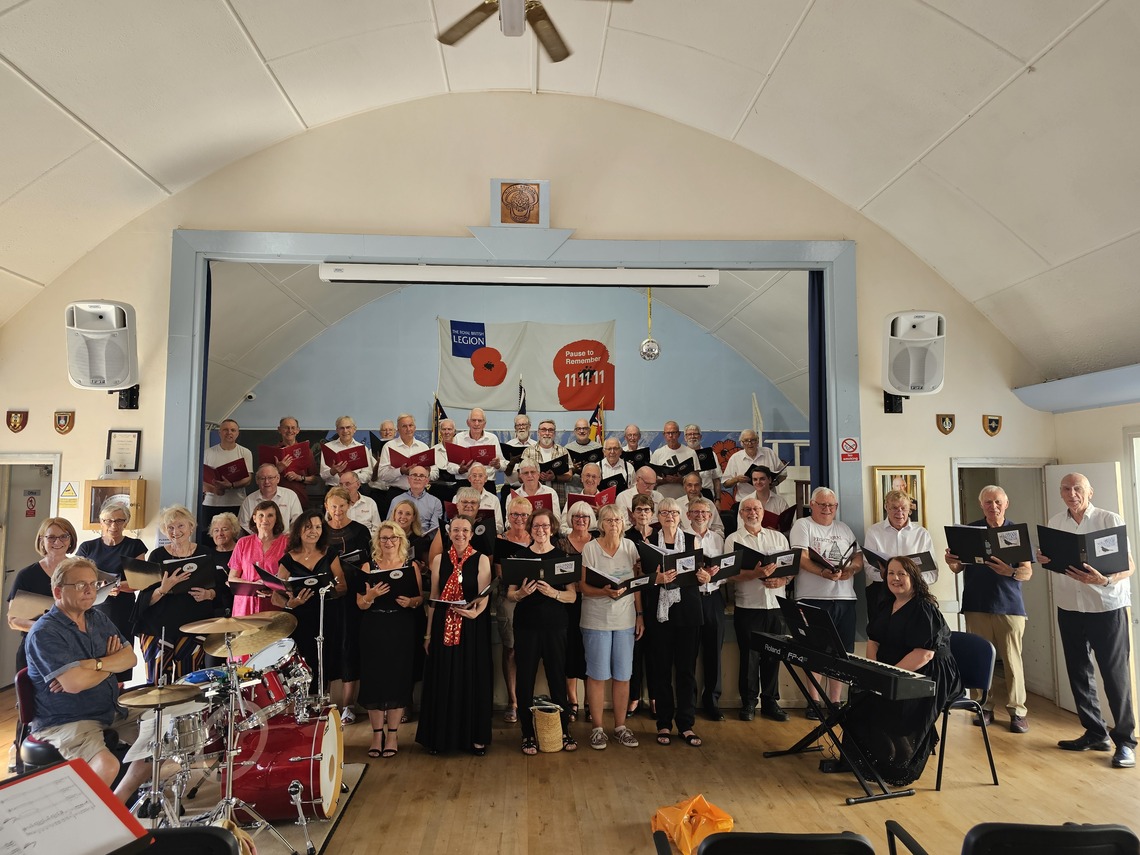 100 Voices in rehearsal 