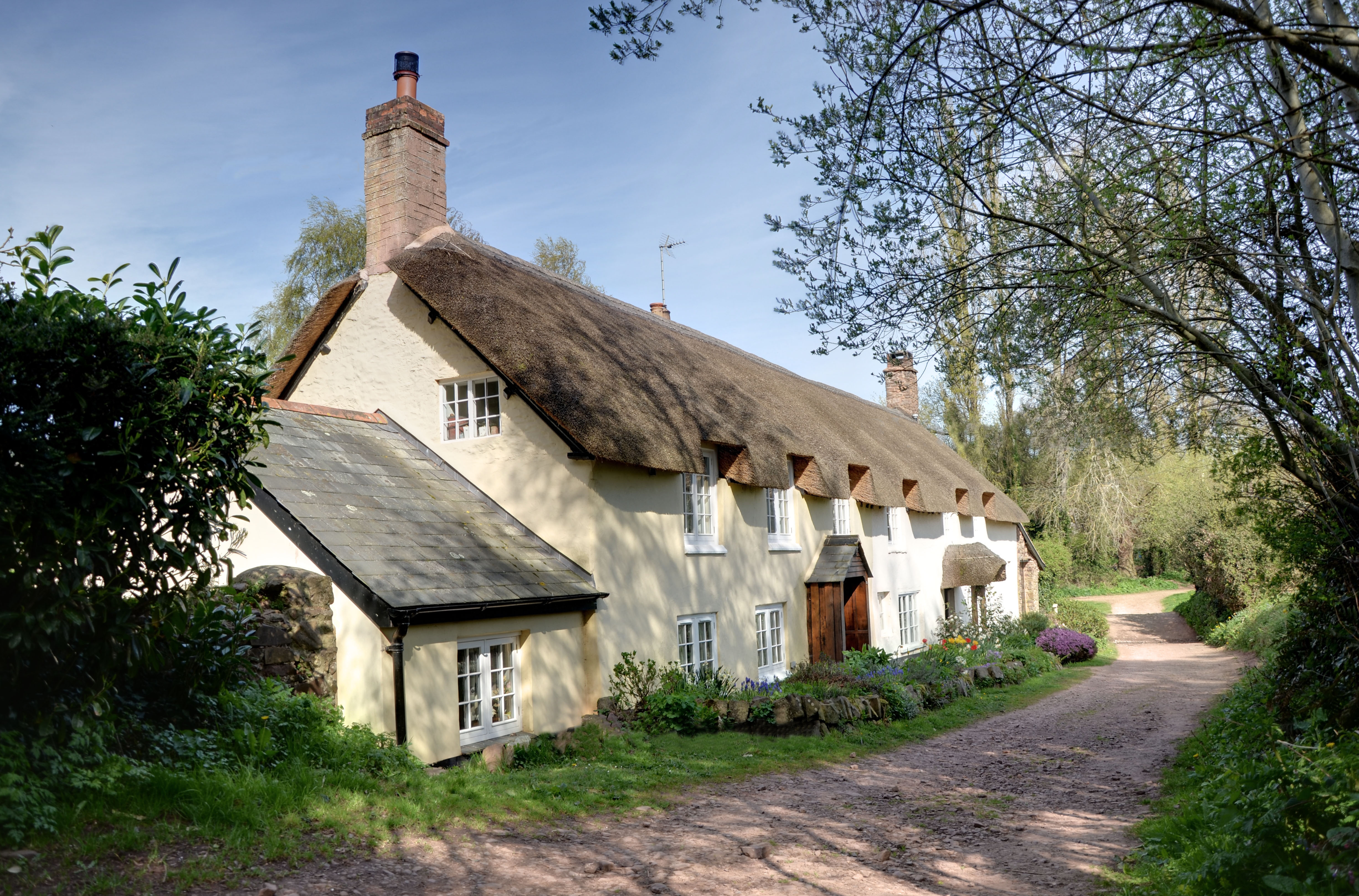 COTTAGE