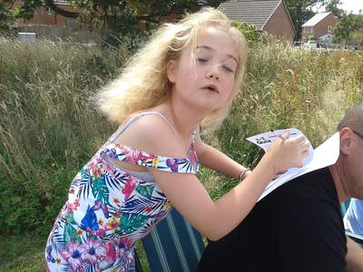 received_1567117476763172