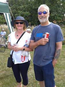 received_1853446418117579