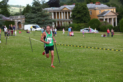 Eddie O'Gorman, Chiltern Harriers, finishes in first place