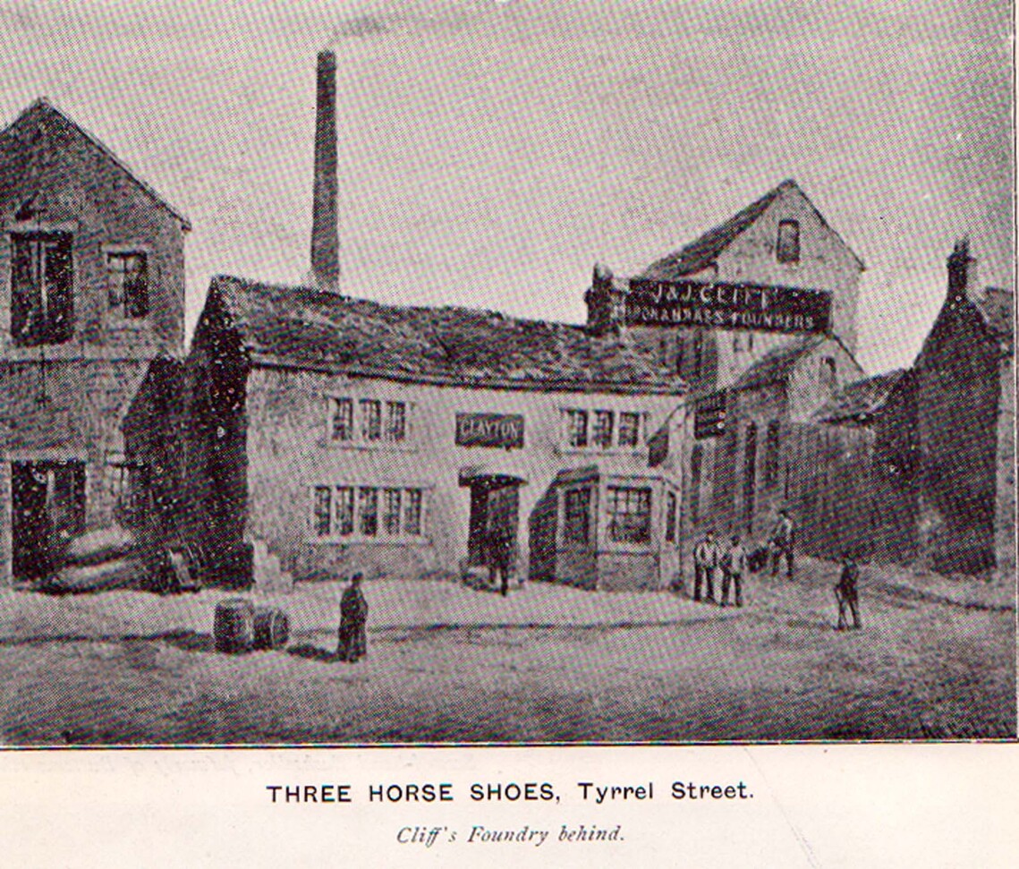 Three Horseshoes