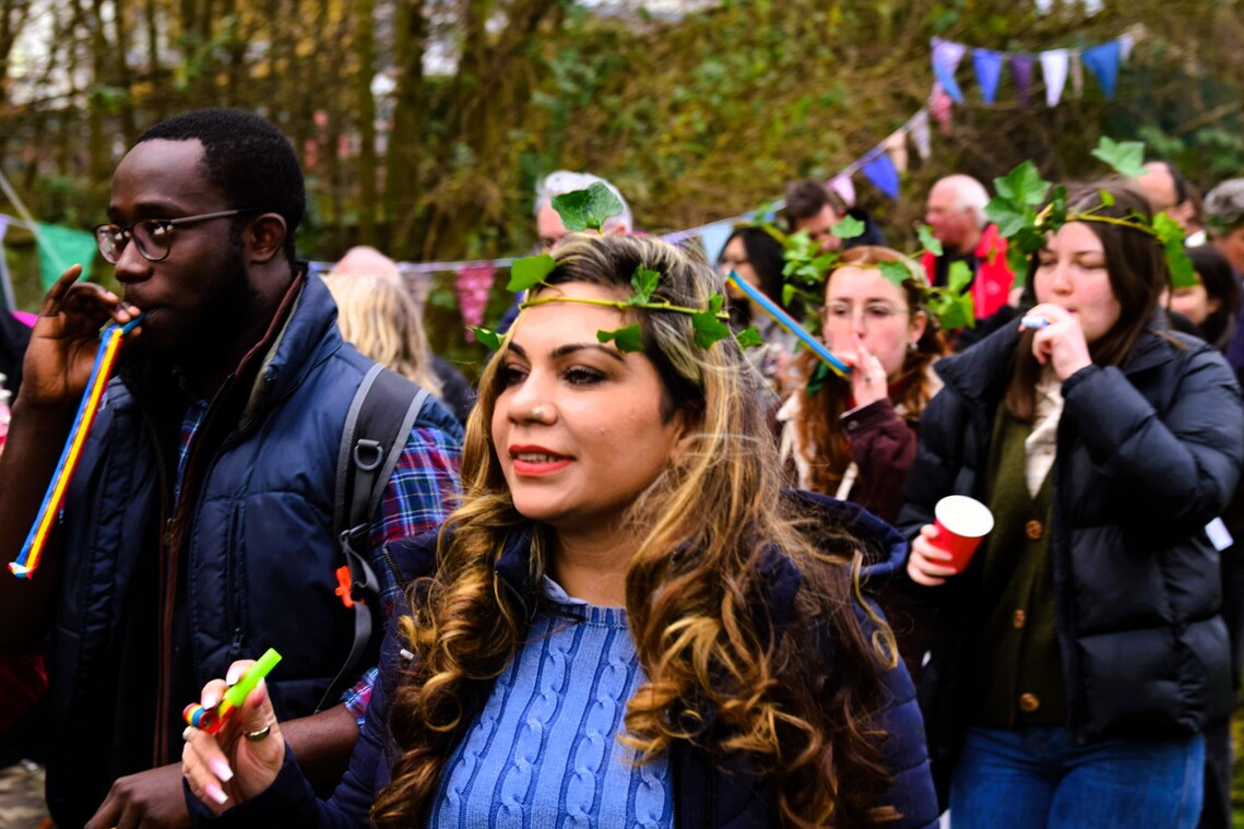 mix of singers at croydon wassail 