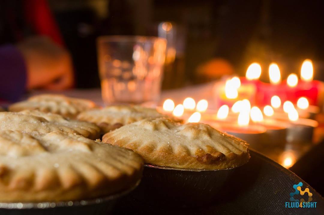Mince pies and fairy lights