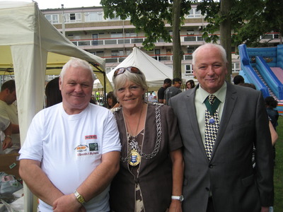 The mayor paid us a visit