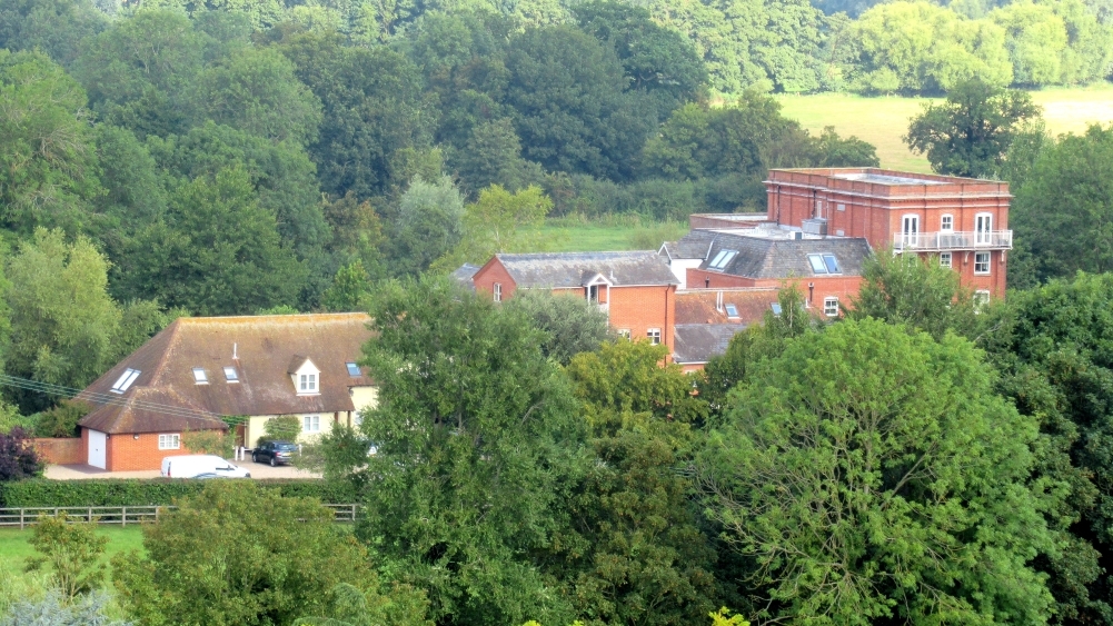 20210917_213807_InPixio