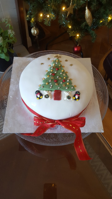 Christmas tree cake