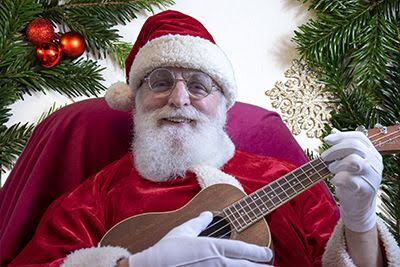 Santa_with_ukulele