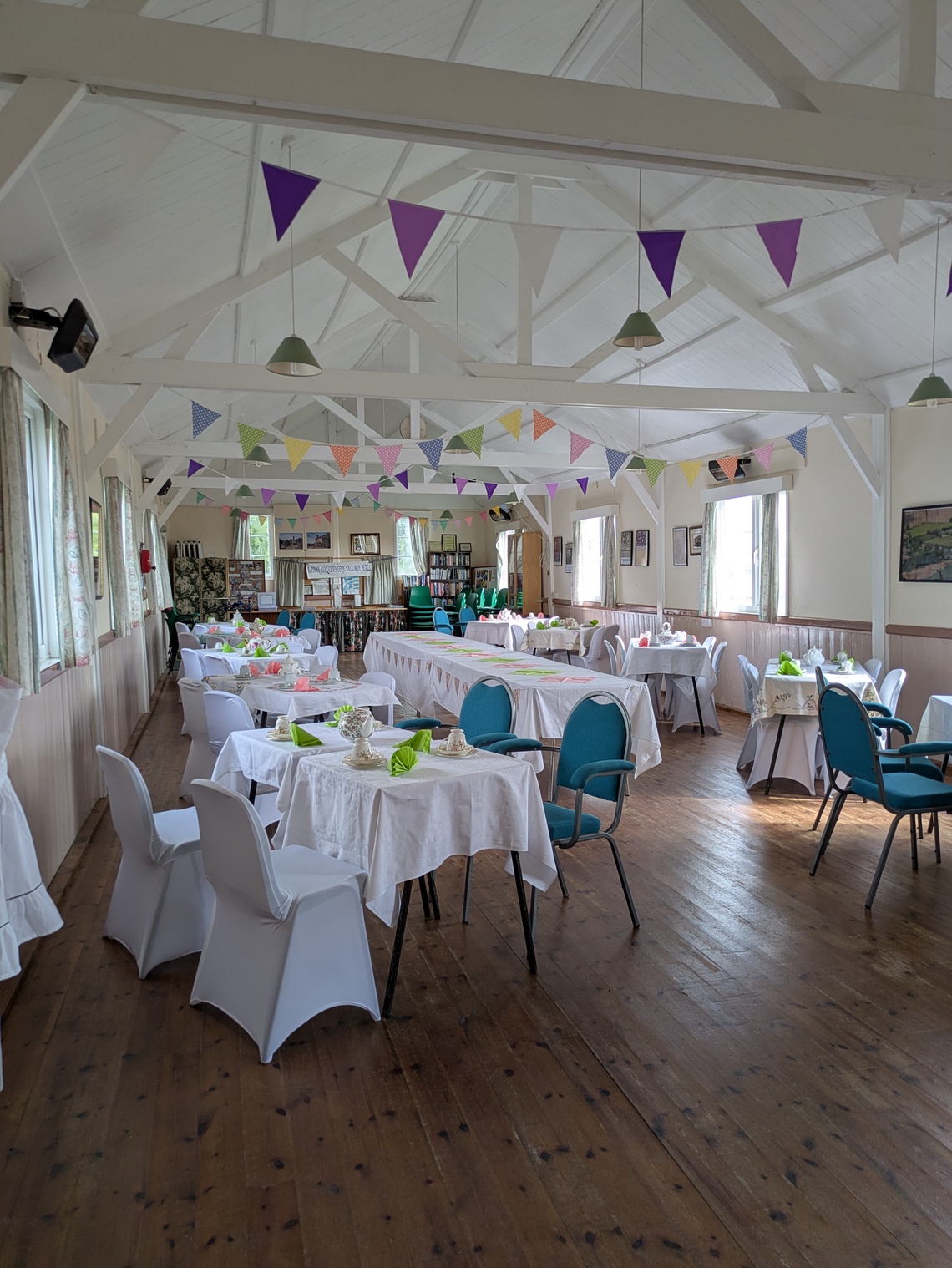 Quiet moment before Vintage Tea