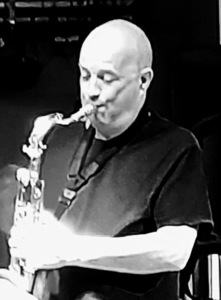 Simon Pickard, sax