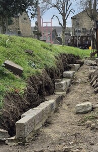 TASK4 – the foundations for the right-hand wall are laid