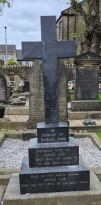 Lee cross fixed