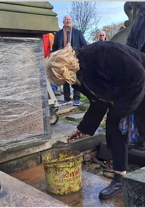 Lord Mayor of Bradford starts the reconstruction