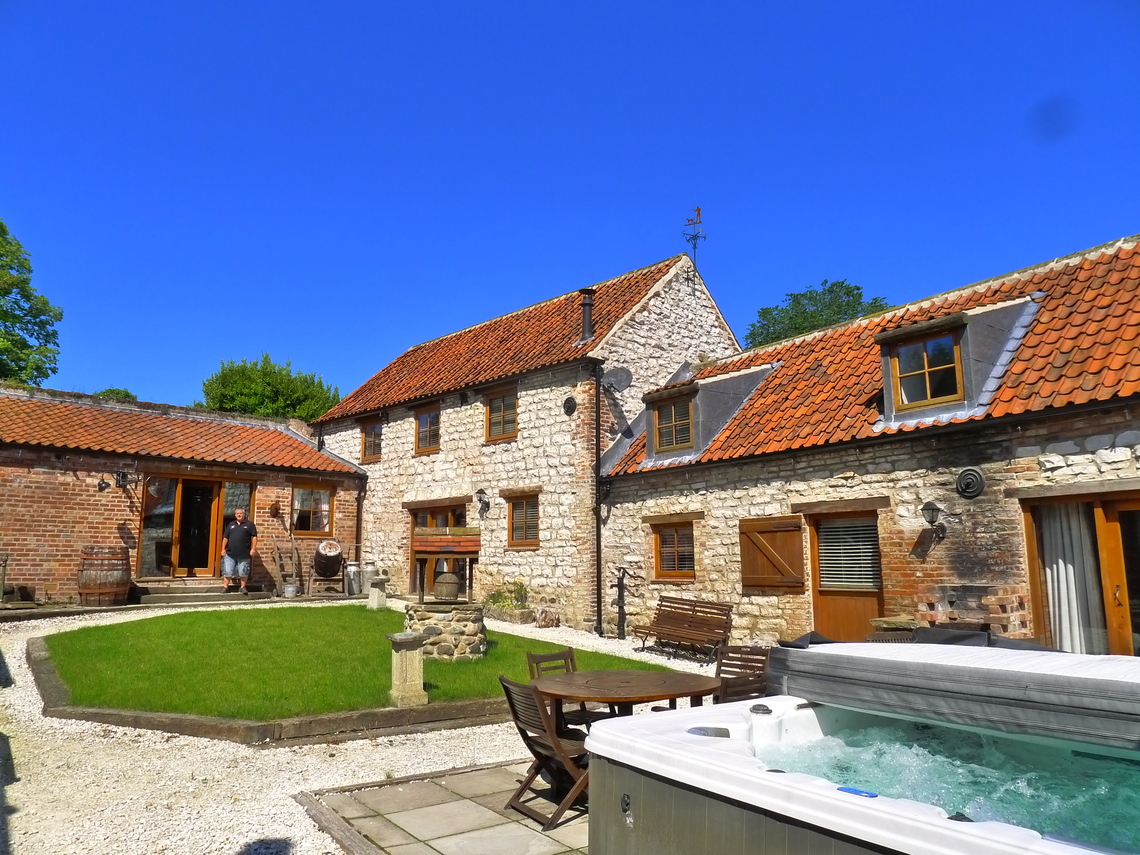 Lucas Land in the centre of Hunmanby Village