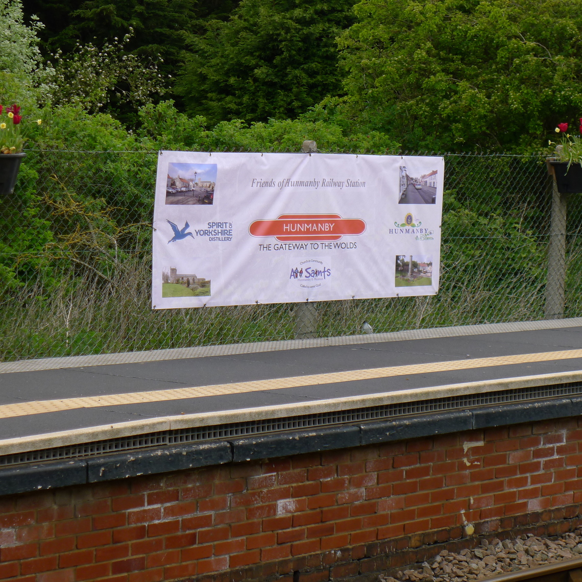 Banner promoting Hunmanby Village, kindly paid for by the Spirit of Yorkshire Distilleery