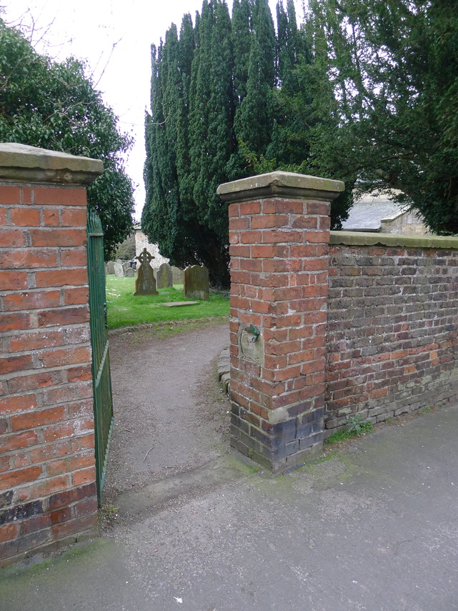 Church Hill entrance to All Saints Churchyard footpath, Hunmanby