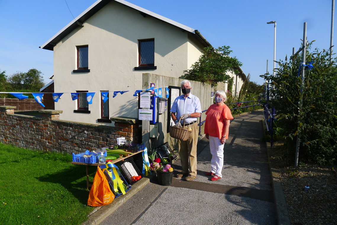 Harvest Giveaway, John & Monica kept the tables refilled throughout the day