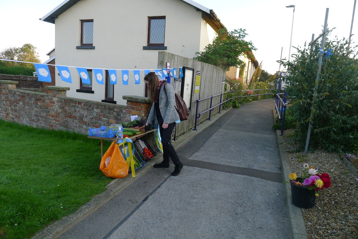Early morning at the harvest giveaway at Hunmanby Railway Station
