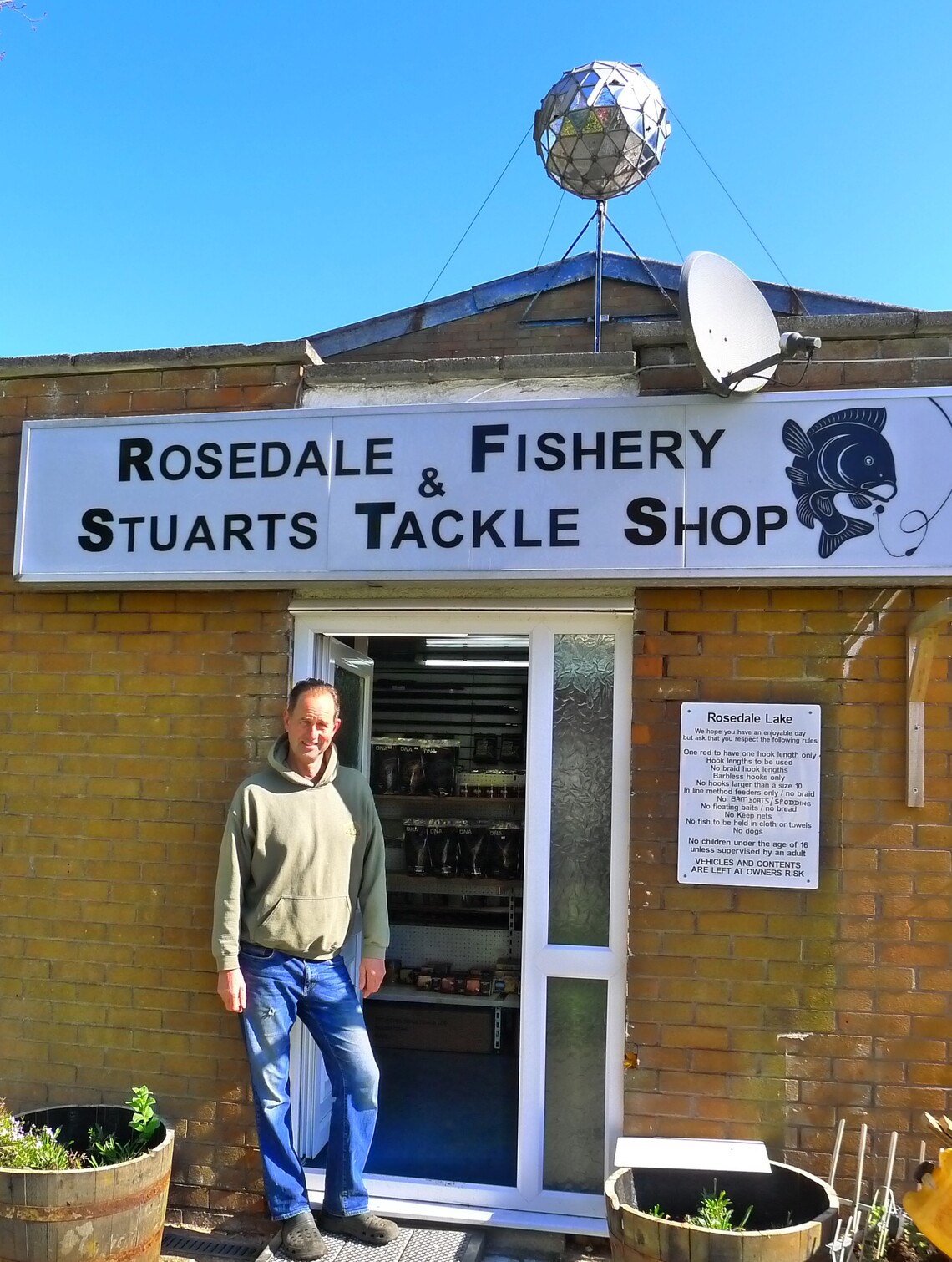 Stuart's Tackle Shop, Rosedale Fishing Lake, Hunmanby