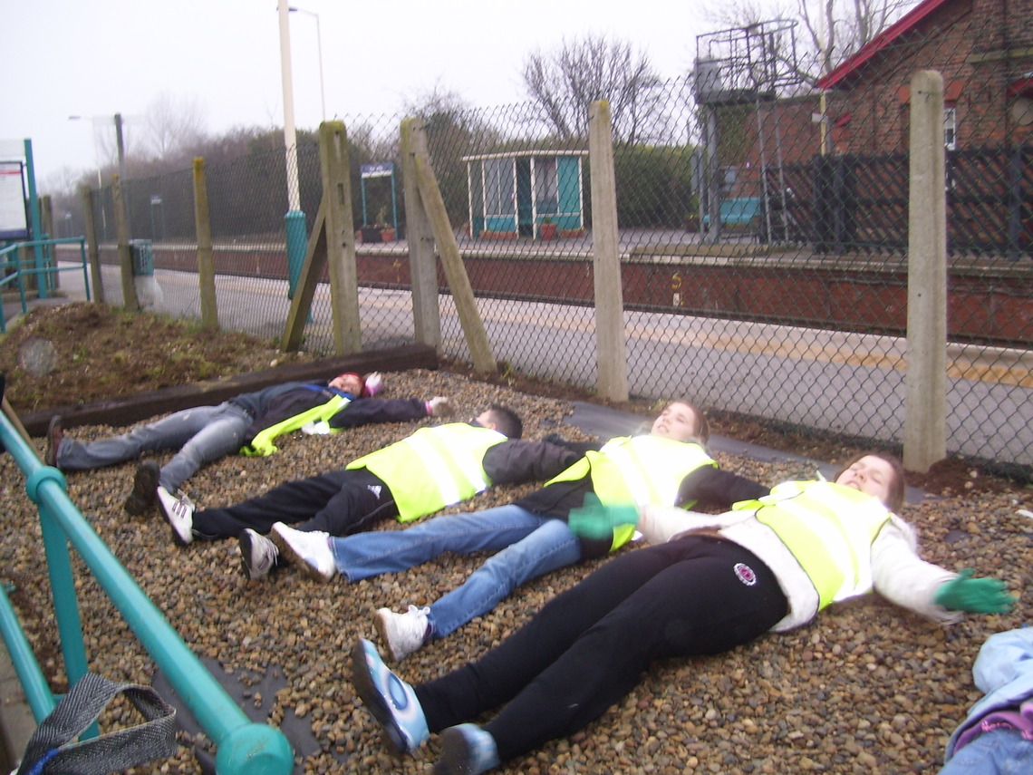 Beach Bed finished at Hunmanby Railway Station, a projerct by the Gardening Club at Hunmanby Primary School