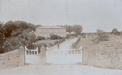 Chapel and driveway from Loxley Road, undated 1900s