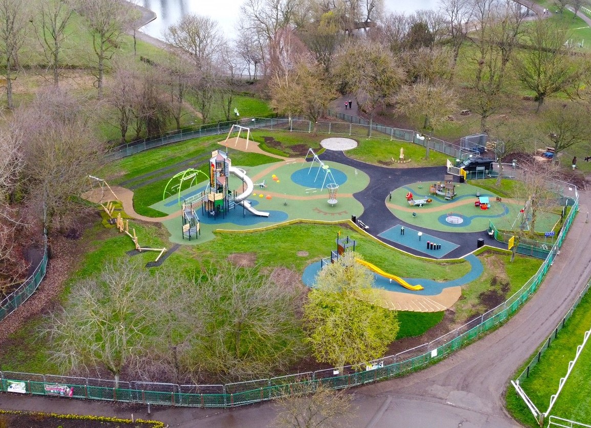Pontefract_Park_play_area_ariel_view.jpg