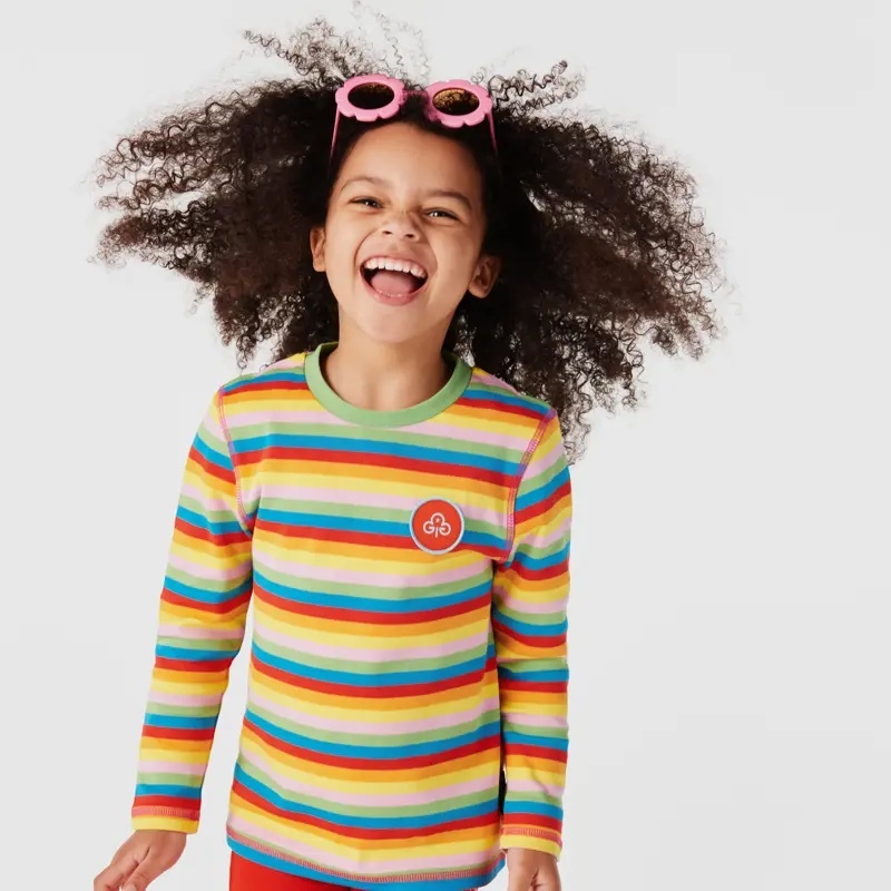 Rainbow top on