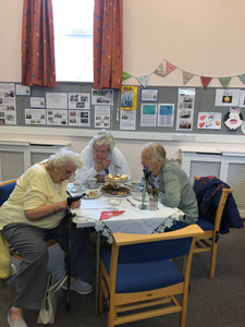 3 heads are better than none???