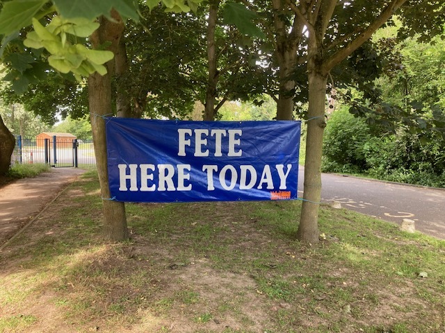 Photograph of Fete Banner at Chase entrance