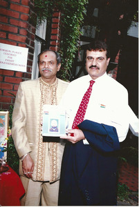 HEMANT PADHYA AND MANOJ PATANI LAUNCHING SOUVENIR OF PANDIT SHYAMAJI KRISHNAVARMA