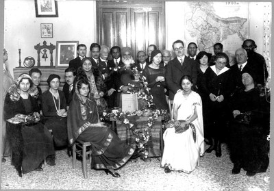 GATHERING  OF INDIANS AT SHAMAJI'S HOUSE IN PARIS