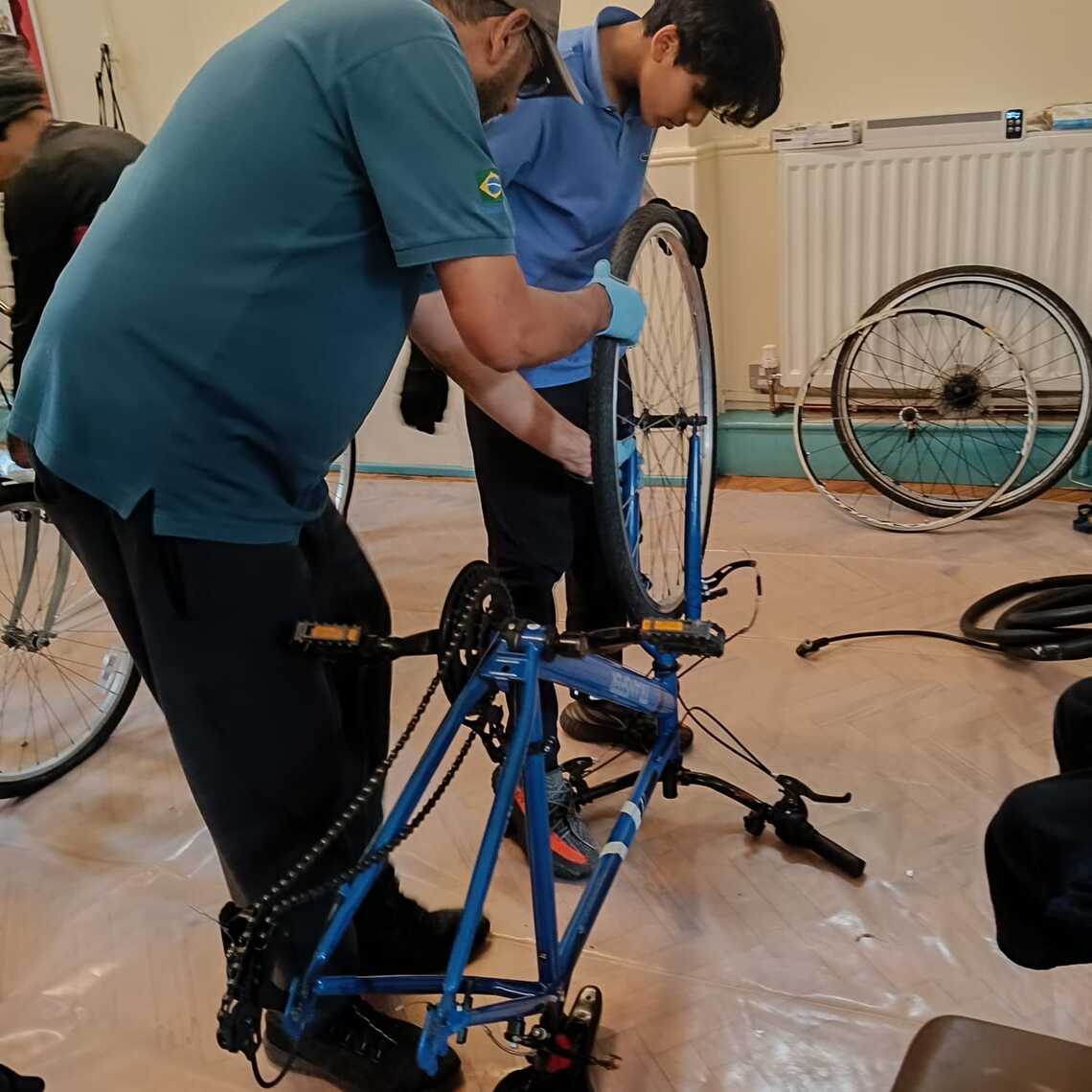 B3 - removing both wheels