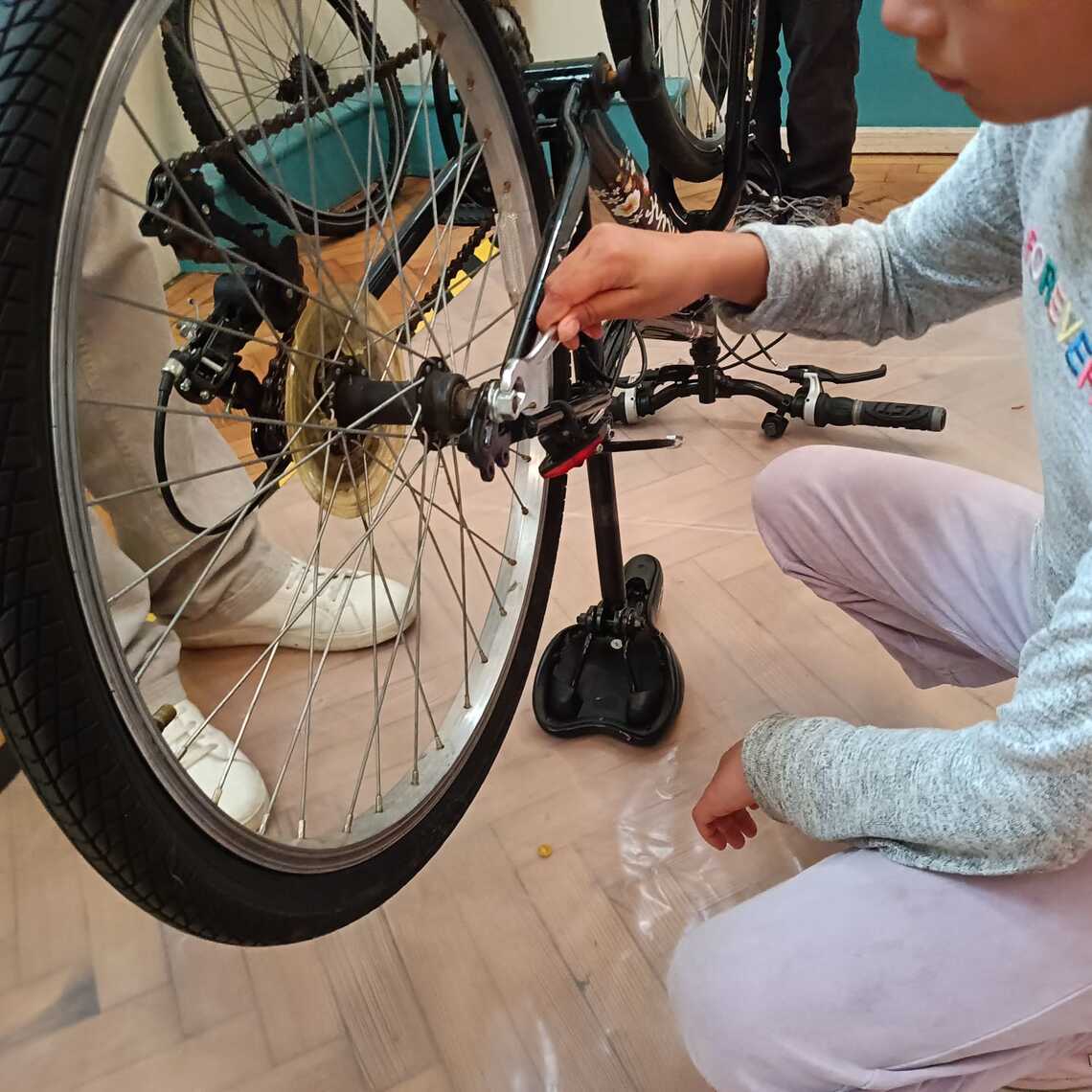 B3 - taking wheels off