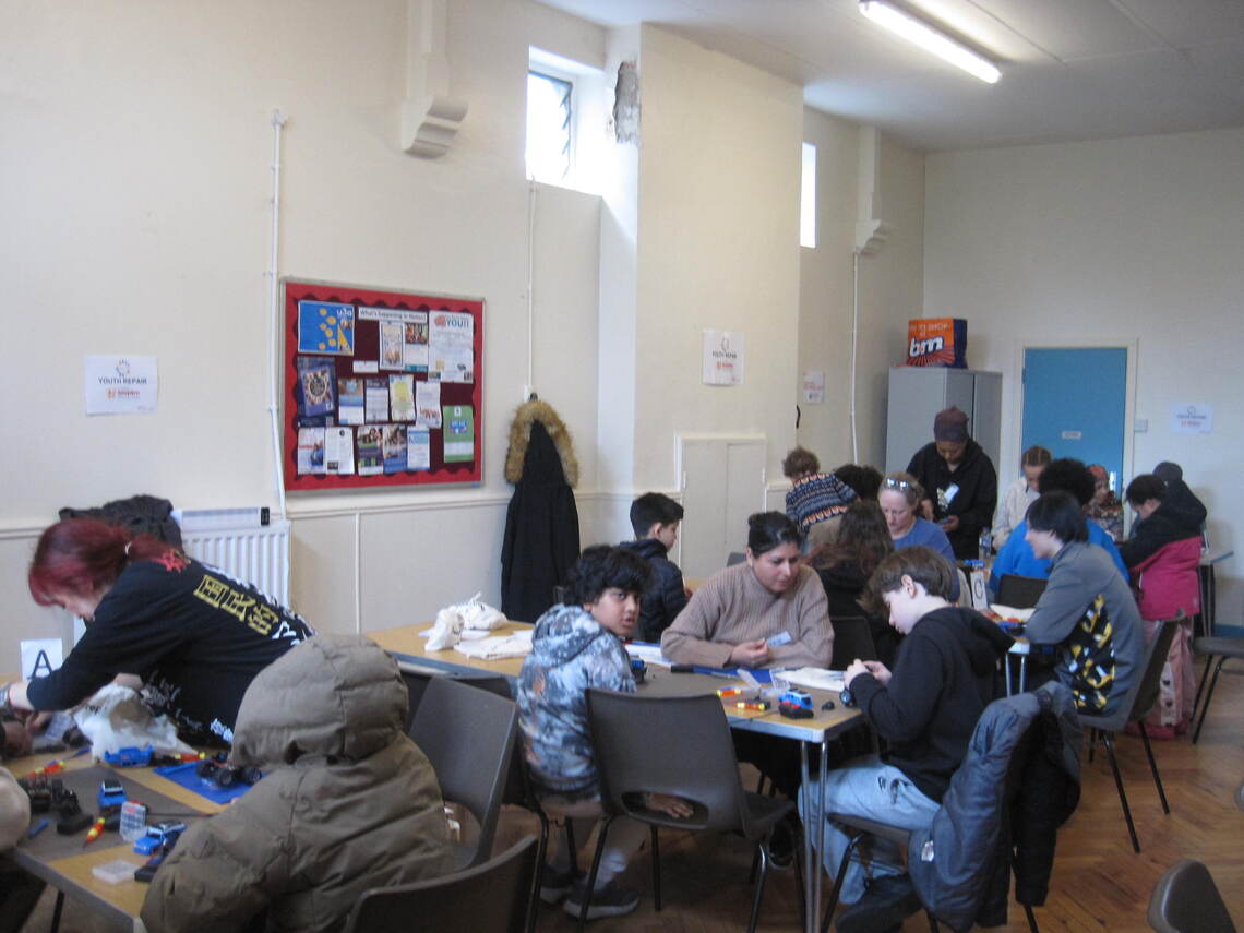 E4 - satisfied customer