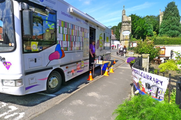 Hunmanby Mobile Library Users logo