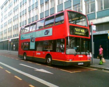 London Genral Bus on 468