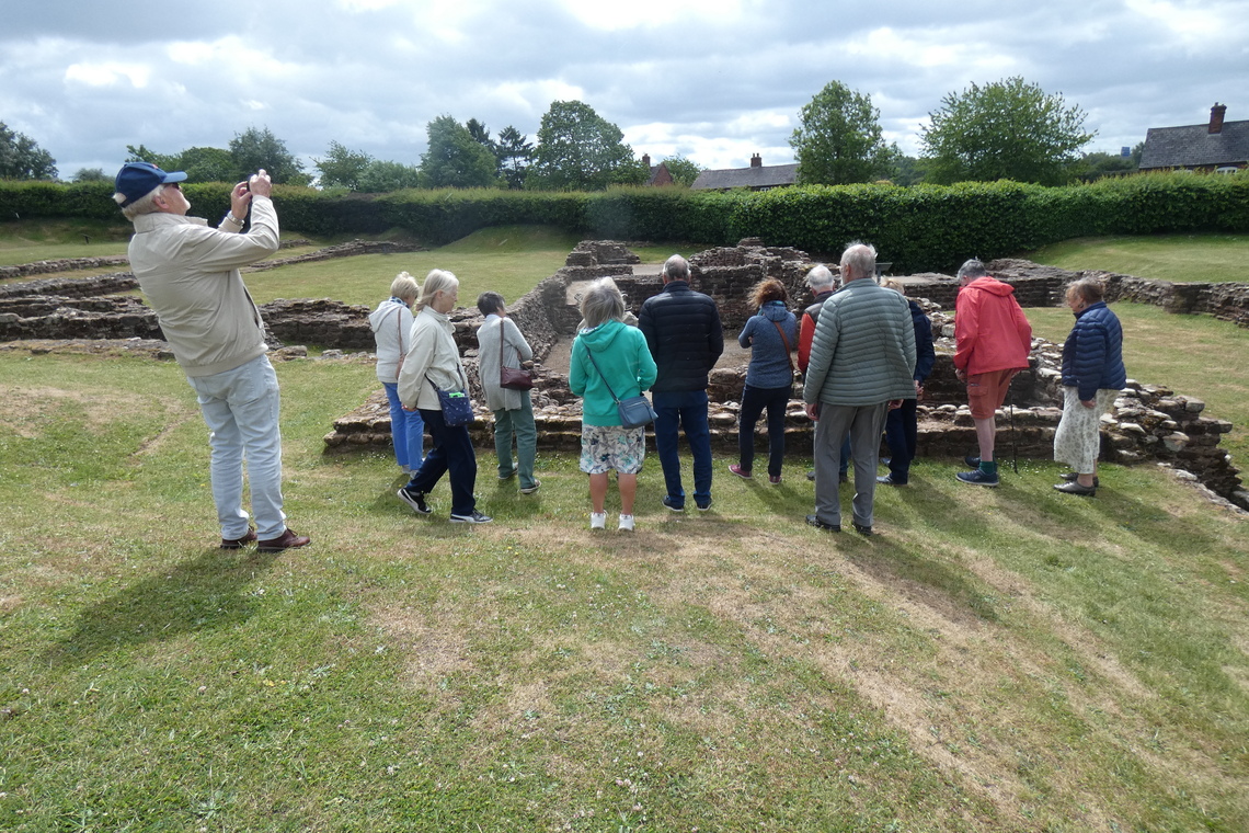 Visit to Wall with guide