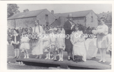 141B - Recreation Ground - A Church Rose Queen crowning - Unknown