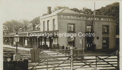 343C - Railway - Towneley Arms & Station - 1910
