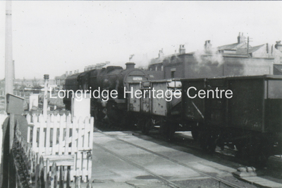 344B - Railway - Class 48707 Goods Train Crossing Berry Lane  - 1966