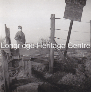 352C - Railway - Stile from Rag Fields to Willows Farm - 1966