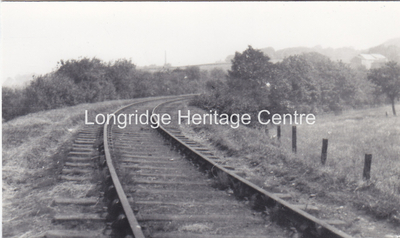 353B - Railway - Looking up the line towards Lords Delph - 1932