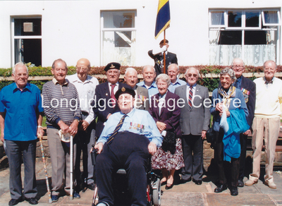 437 - Parades - Second World War  Veterans at Memorial - 2005