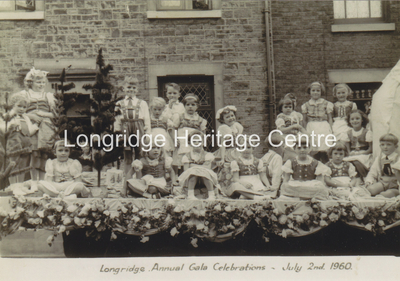 440A - Longridge Annual Gala - Group photograph - 1960