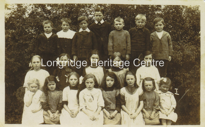 443C - Ribchester - Group photograph. Ribchester Catholic School - 1910