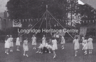 457B - Grimsargh - Grimsargh School country maypole dance - 1936
