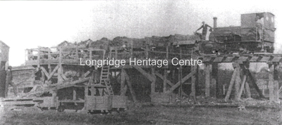 481B - Alston No 1 Resevoir - Train load of clay during build - 1929
