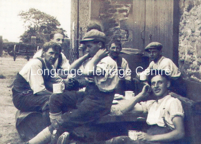 483A - Lower College Farm - 'Baggin break'' during hay time - 1929